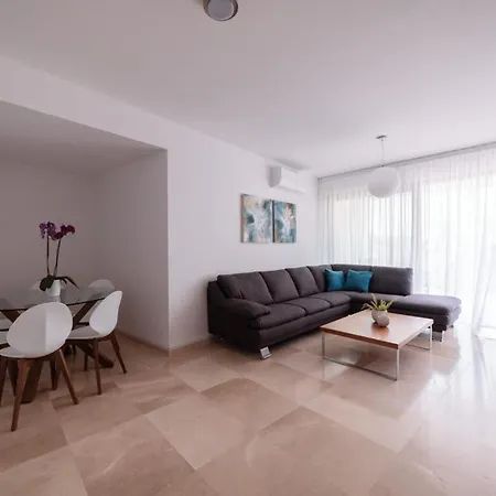 Coral Residences * Peyia