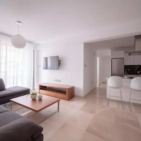 Coral Residences * Pégeia