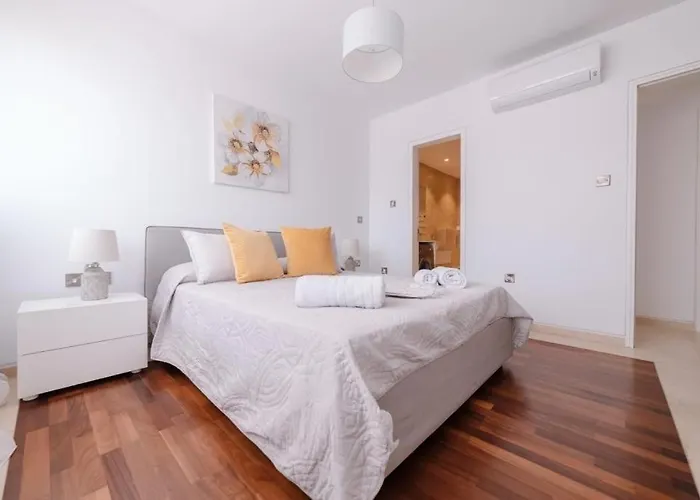 Apartman Coral Residences *