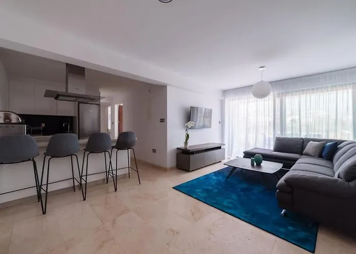 Coral Residences Apartman Péjia