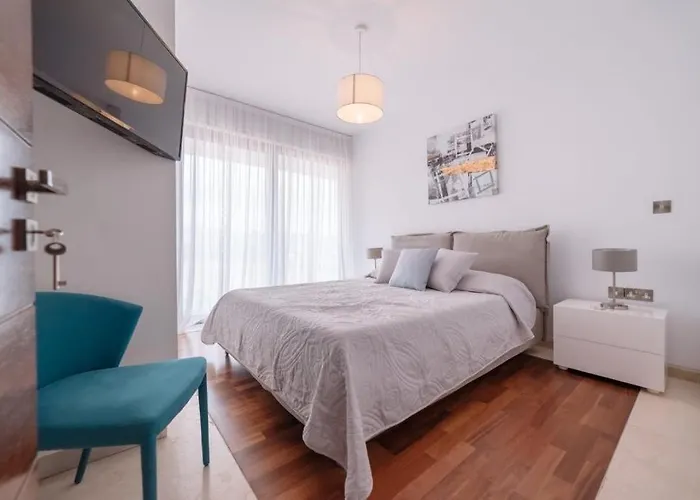 Apartman Coral Residences Péjia