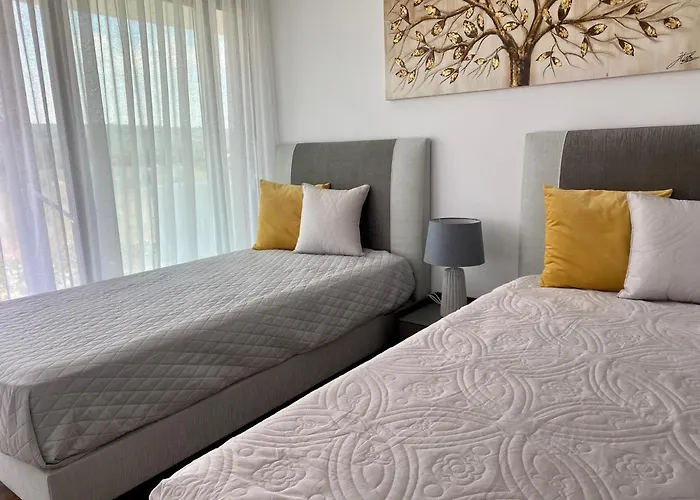 Apartman Coral Residences Péjia